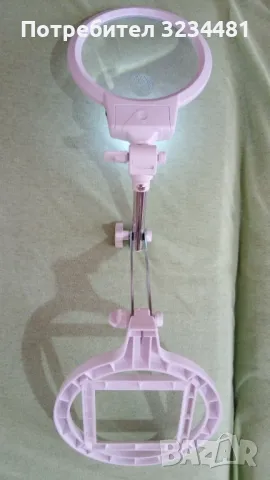 Продавам нова увеличителна настолна лупа с батерийно осветление и стойка, снимка 2 - Други инструменти - 50392268