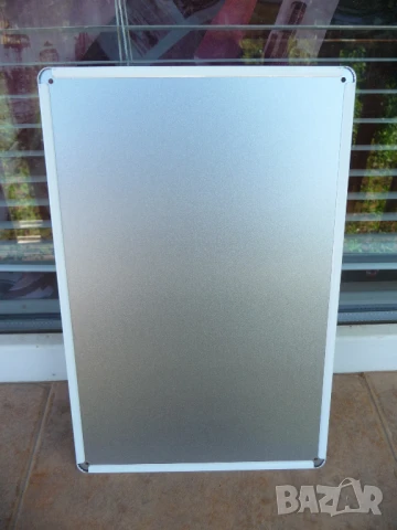 Метална табела уиски Bourbon еротика блондинка чаша столче бар, снимка 3 - Рекламни табели - 50902482