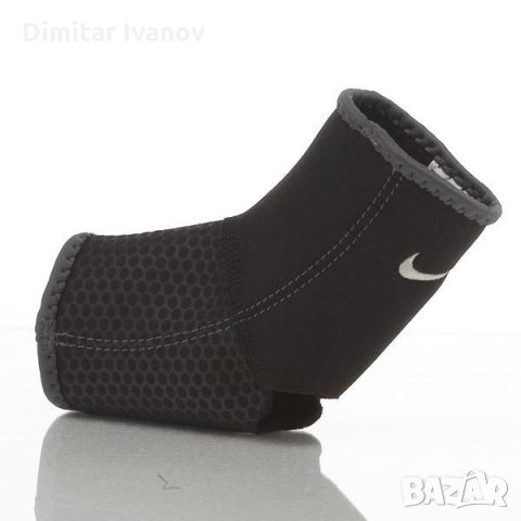 Nike Ankle Sleeve Chevillere, Sports, Athletic & Sports , снимка 1 - Спортна екипировка - 28353432