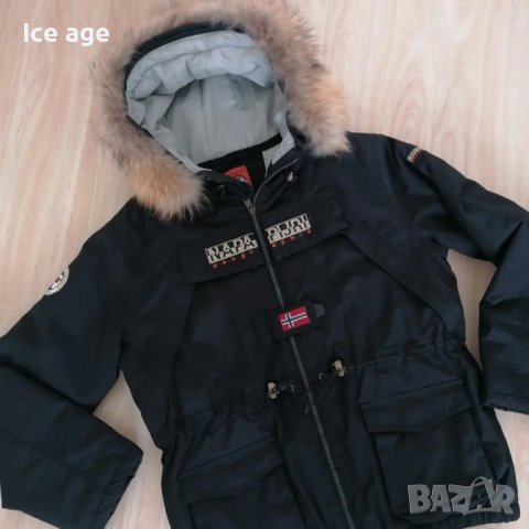 Napapijri taped seams зимно яке , снимка 2 - Якета - 43711292