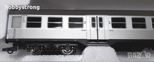 Комплект три пътнически вагона Silberling DB HO 1:87 Roco 41250B, снимка 3 - Колекции - 38397034