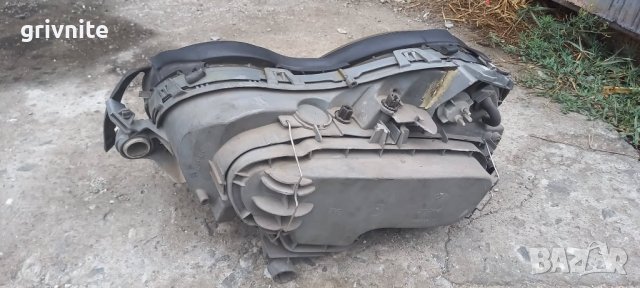 Десен фар Mercedes W210 E-Class, снимка 3 - Части - 38299350