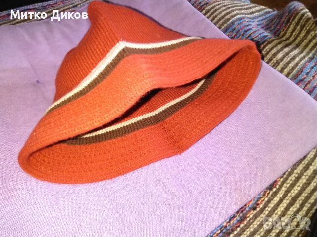 Вълнена шапка чиста вълна ръчна изработка тип идиотка, снимка 7 - Шапки - 39712110