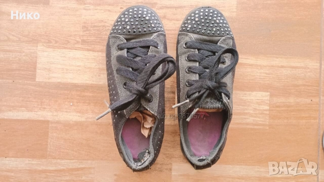 Детски дамски черни кецове номер 30