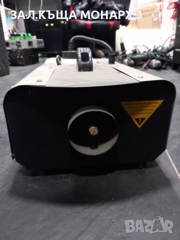 Машина за пушек FOG MACHINE 1200W, снимка 3 - Друга електроника - 43039293