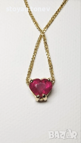 Медальон с форма на съце с естествен, ненагряван рубин в 14К златен обков! Нов! Сертификат!, снимка 10 - Колиета, медальони, синджири - 51537547