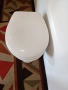 Продавам тоалетна с стенно казанче, снимка 2