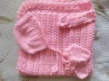 Страхотен плетен комплект за бебе момиче , снимка 1 - Комплекти за бебе - 38644758