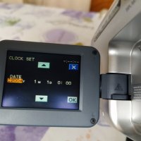 Видеокамера Sony DCR-TRV260 20x Optical Zoom 990x Digital Zoom Digital8 Camcorder , снимка 7 - Камери - 43369333