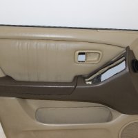 Предна лява кора за врата Lexus RX300 (1997-2003г.) Лексус RX 300 / кожена, снимка 3 - Части - 40874179