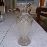 Продавам кристална ваза, снимка 3 - Вази - 37531501