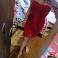 Уникална червена рокля , снимка 3 - Рокли - 40274381