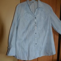 Интересна банкетна млечно синя риза с дълъг ръкав, снимка 1 - Ризи - 43111878