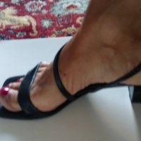 Черни сандали Bruno Magli, 39, снимка 3 - Сандали - 37240272