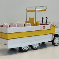 Star 660 Papamobile 1974 Папамобил - мащаб 1:72 на DeAgostini моделът е нов в блистер, снимка 5 - Колекции - 40187735