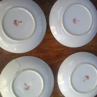 Сервиз от японски костен порцелан 4 десертни чинии 4 чаши за чай с чинии, снимка 10 - Други ценни предмети - 40073107