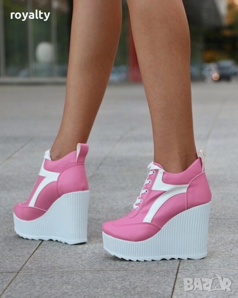 Кецове на платформа - розова кожа с бяло ходило, снимка 1
