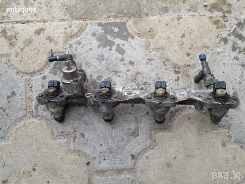 Дюзи + шина - релса за Форд Фокус - FORD FOCUS 2.0 2001 INJECTORS 0280155819, снимка 1