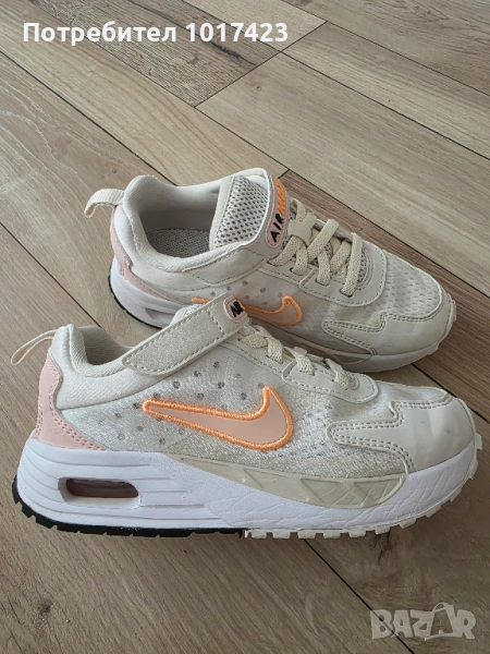 Детски маратонки NIKE AIR MAX SOLO, снимка 1