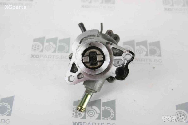  Вакуум помпа за Toyota Corolla E12 2.0d4d 110к.с. (2001-2007), снимка 1