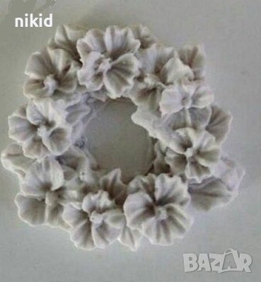 венец цветя теменужки силиконов молд форма , снимка 1