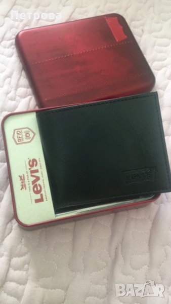 Оригинални мъжки кожени портфейли марка LEVI’S - черни др модел, снимка 1