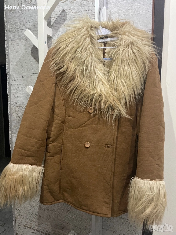 Зимно топло дамско късо палто с пухена яка, снимка 1