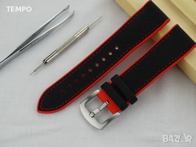 СИЛИКОНОВА КАИШКА ЧЕРНА С ЧЕРВЕНО- 18мм + ПОДАРЪК, снимка 2 - Каишки за часовници - 48451623