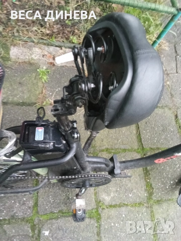 Продавам Електрически Сгъваем Велосипед с скорости Мотор 250 вата Батерия 36 волта 10 ампера 