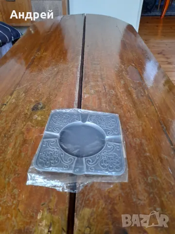 Стар пепелник Узор