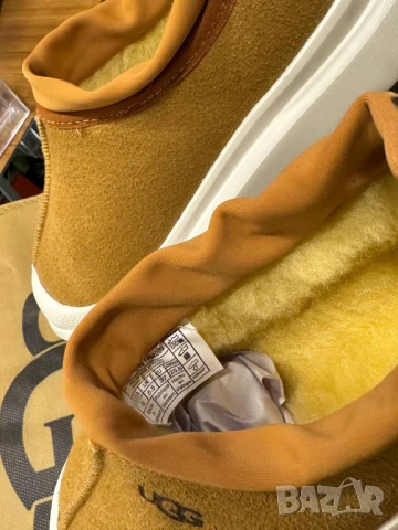 обувки UGG, снимка 4 - Дамски ежедневни обувки - 50776125