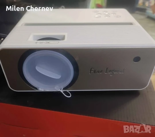 Продавам кино прожектор Aopen в комплект с платно Hama , снимка 2 - Плейъри, домашно кино, прожектори - 50547444