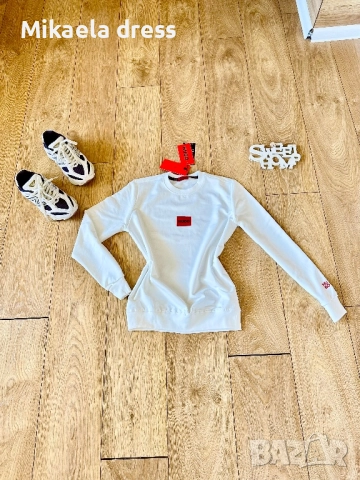 Hugo Boss!Страхотен суперсвеж ежедневен суичър.С М Л размер, снимка 2 - Суичъри - 51959202