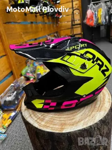 НОВО! Детски кросови каски различни разцветки супер качество универсал, снимка 2 - Аксесоари и консумативи - 48724852