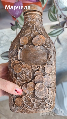 декоративна бутилка с монети , снимка 3 - Декорация за дома - 51948402