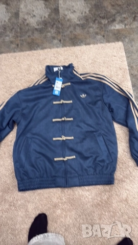 Мъжки сутчер addisas