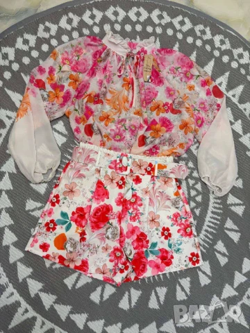 Комплект от две части флорал Риза шифон Панталонки  