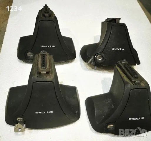 Захвати Exodus Foot Pack FP4 ( Thule 754 ) за багажник греди за автомобил , снимка 2 - Аксесоари и консумативи - 48254742