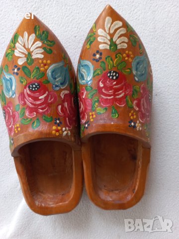 Холандски ръчно изработени чехли