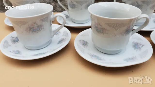 Сервиз за кафе , снимка 2 - Сервизи - 47560302