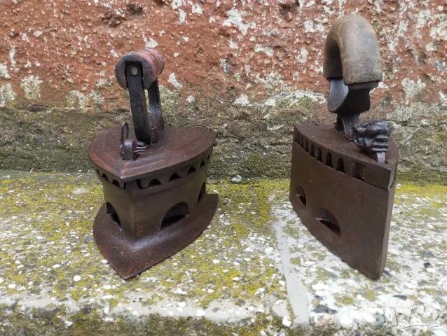 Стари ютии., снимка 2 - Антикварни и старинни предмети - 50059558