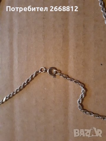 медальон, снимка 4 - Колиета, медальони, синджири - 43035109