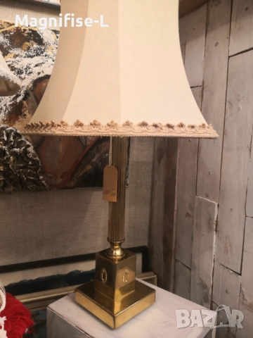 Настолна лампа, снимка 2 - Антикварни и старинни предмети - 51452385