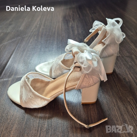 Булчински рокля с дълбока цепка и къси панталонки, снимка 12 - Рокли - 52513412