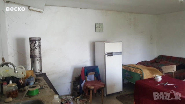 продавам къща в село червенци от собственик, снимка 17 - Къщи - 52585938