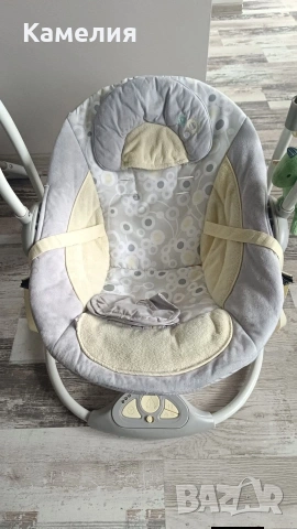 Бебешка люлка с мелодии и движение напред и назад
