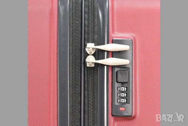 Комплект от 3 куфара в цвят бордо, снимка 4 - Куфари - 44114703