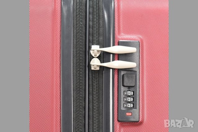 Комплект от 3 куфара в цвят бордо, снимка 4 - Куфари - 44114703