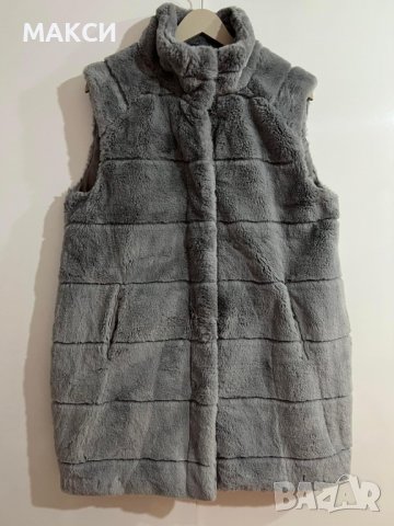 Марков дълъг пухен топъл елек с джобове в светло сиво
