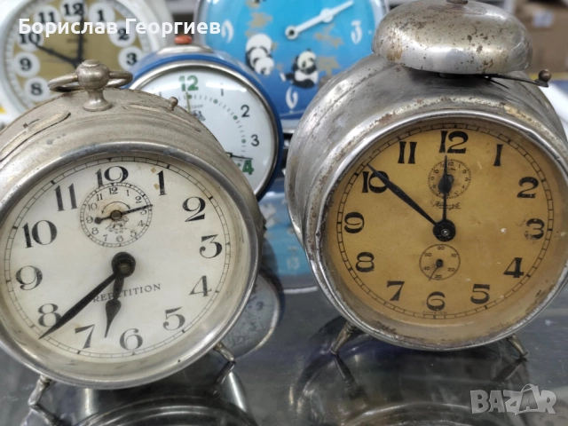 Лот Стар механичен часовник будилник Junghans kienzle haller 8 броя, снимка 7 - Антикварни и старинни предмети - 52647945